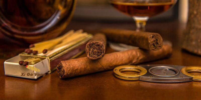 Hương vị xì gà Cuba được đánh giá cao bởi người chơi lâu năm.